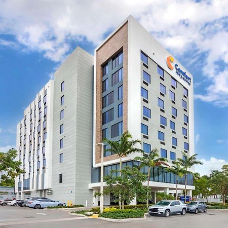Comfort Inn & Suites Miami International Airport Miami Springs Екстер'єр фото